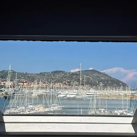 Sailors Apartment